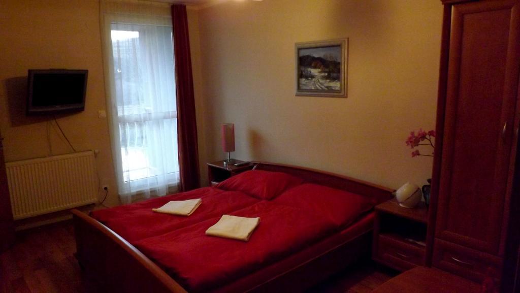 Guest House Penzion Fortuna 트브르도신 객실 사진