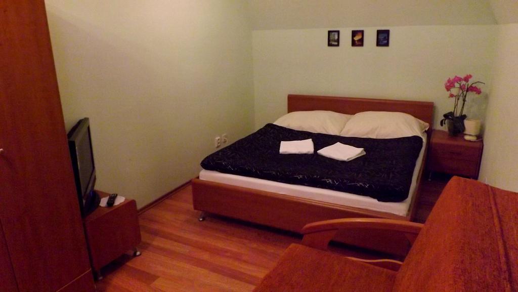 Guest House Penzion Fortuna 트브르도신 객실 사진